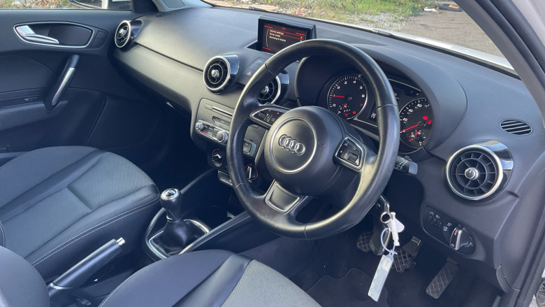 Audi A1 1.0 TFSI Sport 5dr Petrol Hatchback